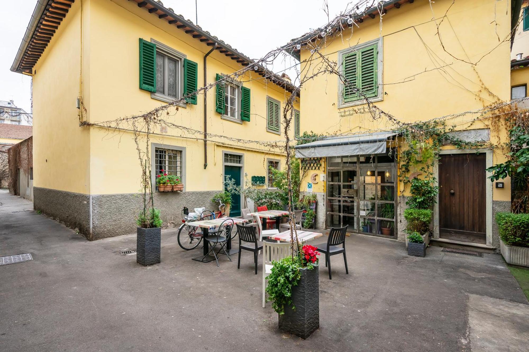 Flat Moon Over Florence Terrace And Free Parking المظهر الخارجي الصورة